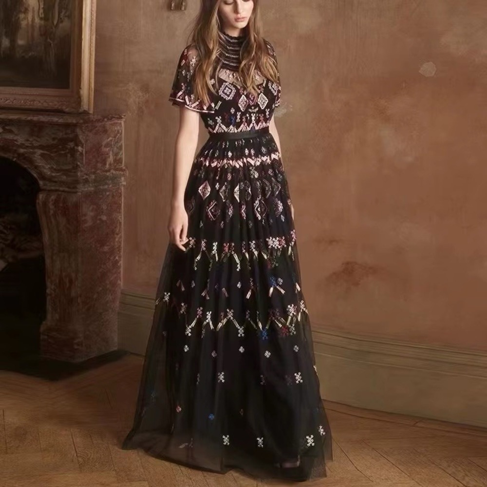 Needle & Thread Florentine Embroidered Maxi Dress Sz 6